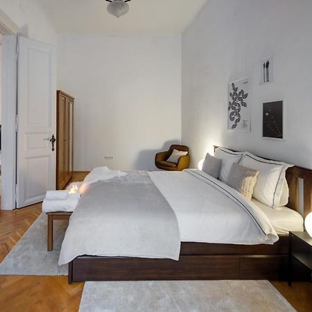 Felsoerdosor Residence Budapest Bagian luar foto